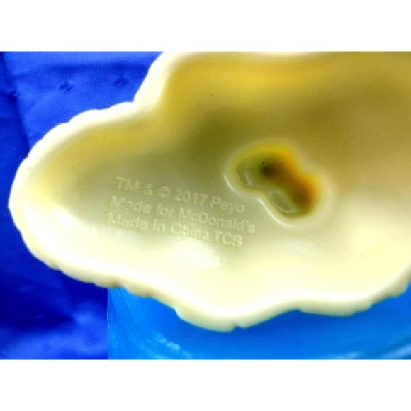 Papa Smurf Girl Smurfs Figurines McDonald's 2017 The Lost Village Toys Mini - Picture 11 of 11